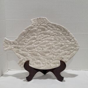 I Godinger & Co. Ceramic Lg Platter Spool Of Fish Embossed